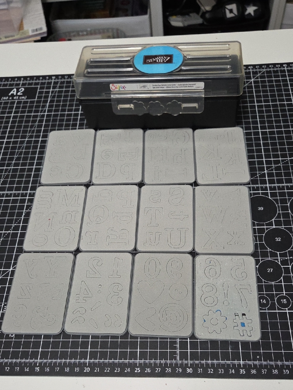 Timeless Type Alphabet & Numbers Junior Sizzlets Die Set with Case